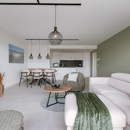 Huswell - Experience Coastal Luxury At Apartament